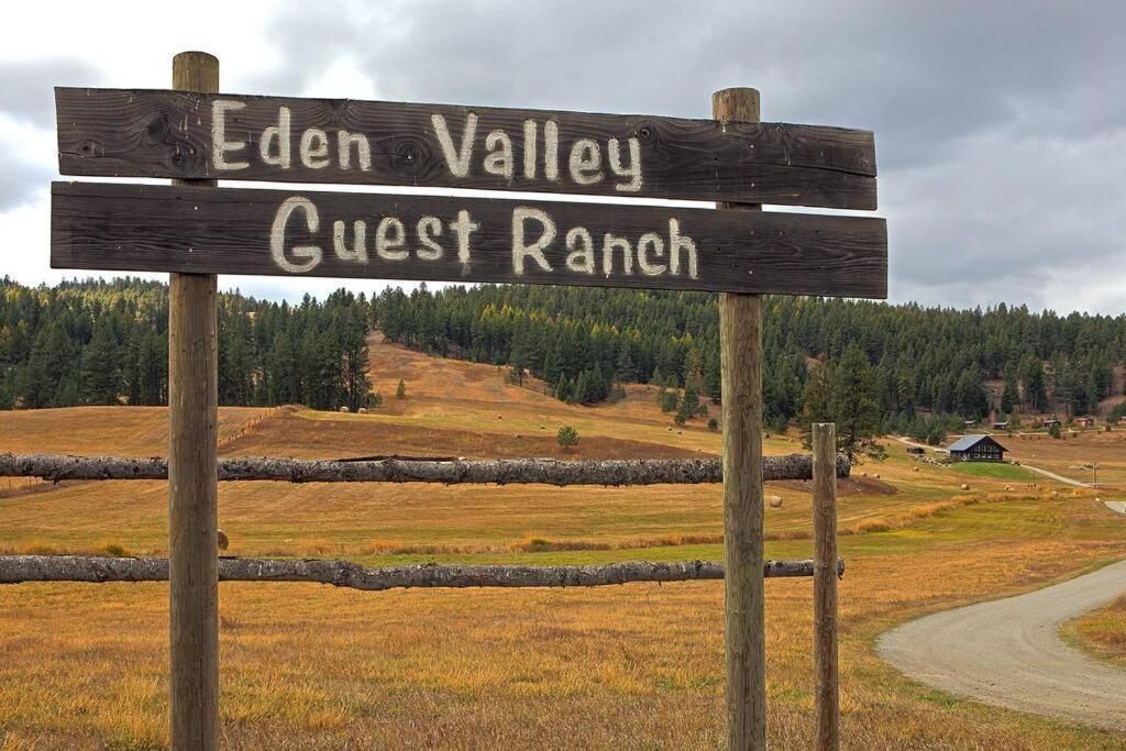 Wilderness Cabin - Eden Valley Oroville 外观 照片